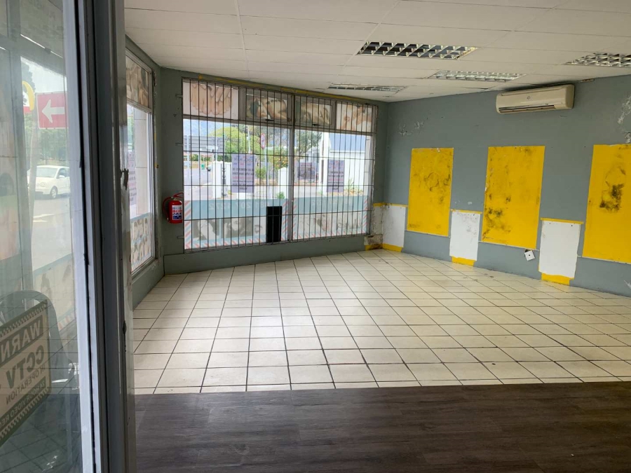 To Let commercial Property for Rent in Plumstead Western Cape